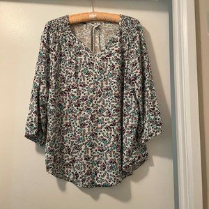 Size M Sonoma Smocked Peasant Blouse